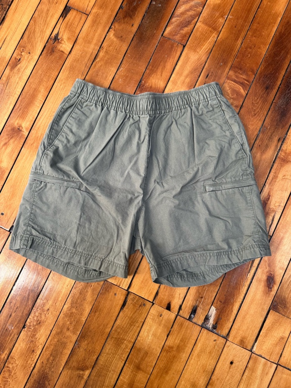 Green Calvin Klein Shorts - 100% cotton